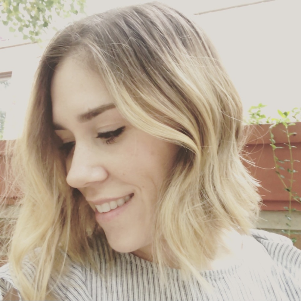 Meet your Posher, Jennifer